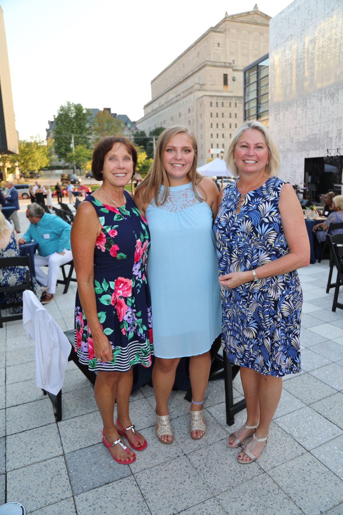 Carol Travis, Sarah Hicks, Anne Stewart
